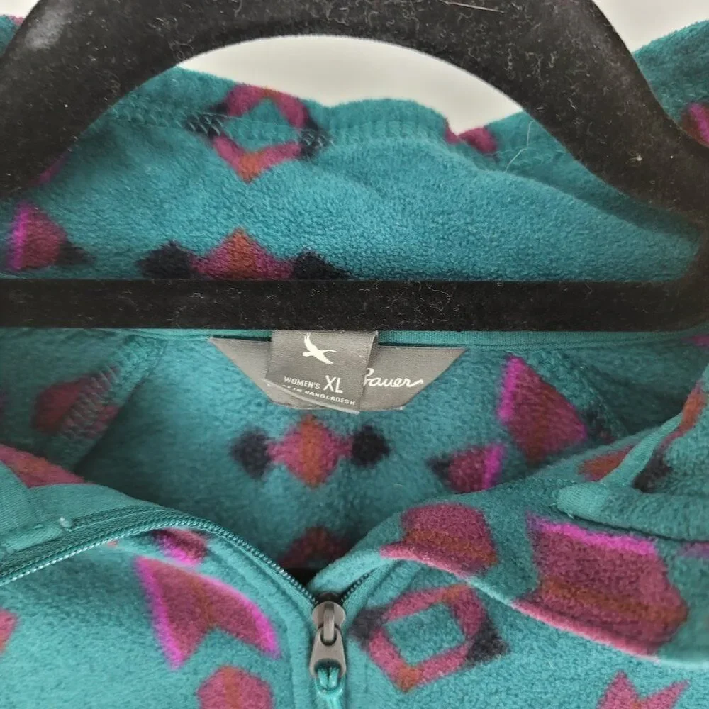 Eddie Bauer 1/4 zip Aztec pri t fleece top - Picture 3 of 7